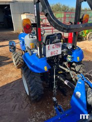 Tracteur agricole New Holland BOOMER 20 - 4