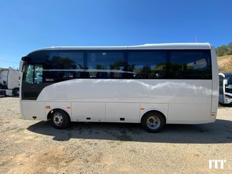Bus / autocar ISUZU Novo Nees - 5