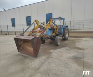 Tracteur agricole EBRO KUBOTA 8110 - 1