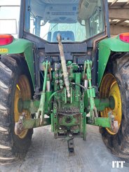 Tracteur agricole John Deere 6320 - 6