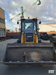 Pelle portée FAI-KOMATSU WB-93R - 3