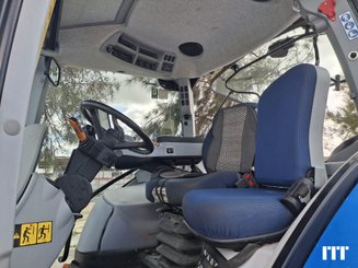 Tracteur agricole New Holland T5.130 AC - 18