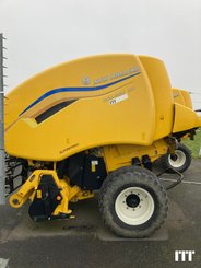 Tracteur agricole New Holland RB150 - 3