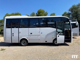 Bus / autocar ISUZU Novo Nees - 4