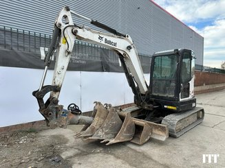 Pelle sur chenilles Bobcat E60 - 1