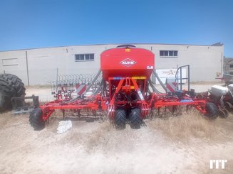 Semoir à grains Kuhn Megant 602 - 1