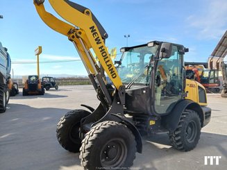 Chargeuse sur pneus New Holland W 50 C - 1