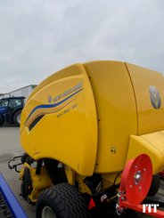 Presse à balles rondes New Holland ROLLBELT 180 - 4