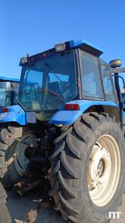 Tracteur agricole New Holland TS 100 - 2