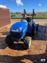 Tracteur agricole New Holland BOOMER 20 - 1