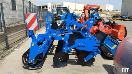 Charrue New Holland SDM 300 R - 1