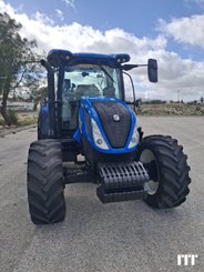 Tracteur agricole New Holland T5.130 AC - 4