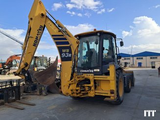 Pelle portée FAI-KOMATSU WB-93R - 2