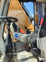 Pelle sur pneus Liebherr A914 - 5