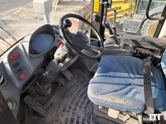 Chargeuse sur pneus Hitachi ZW220 - 5