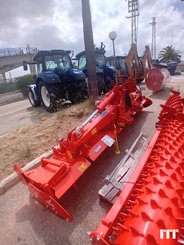 Herse rotative Kuhn HRB 453 DR - 2