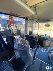 Bus / autocar ISUZU Novo Nees - 17
