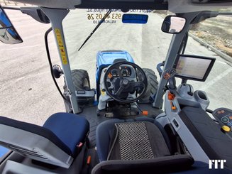 Tracteur agricole New Holland T5.130 AC - 14