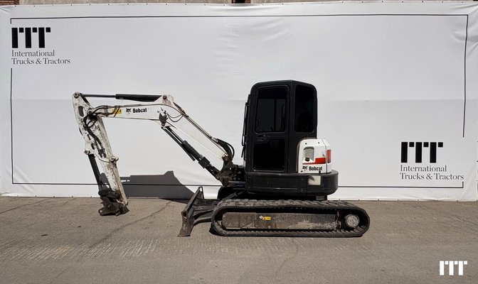 Mini pelle Bobcat E50 - 1