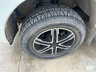 Voiture Mitsubishi L200 - 7