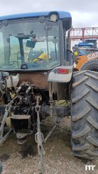 Tracteur agricole New Holland T4050 - 3