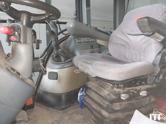 Tracteur agricole Valtra T190 - 5