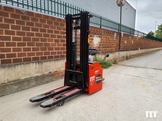 Non-renseigné Manitou ES 820 - 1