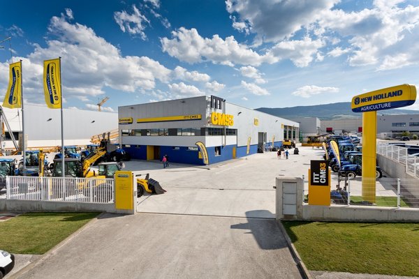 ITT CM93 nouveau concessionaire officiel  New Holland à Navarre