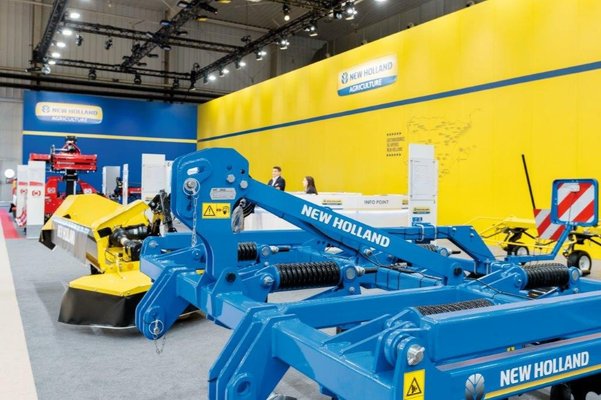 Presentación nueva línea de aperos New Holland en FIMA 2018