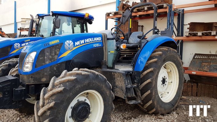 Tracteur agricole New Holland TD5.95 - 1
