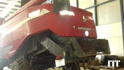 Moissonneuse batteuse Laverda M306 - 3